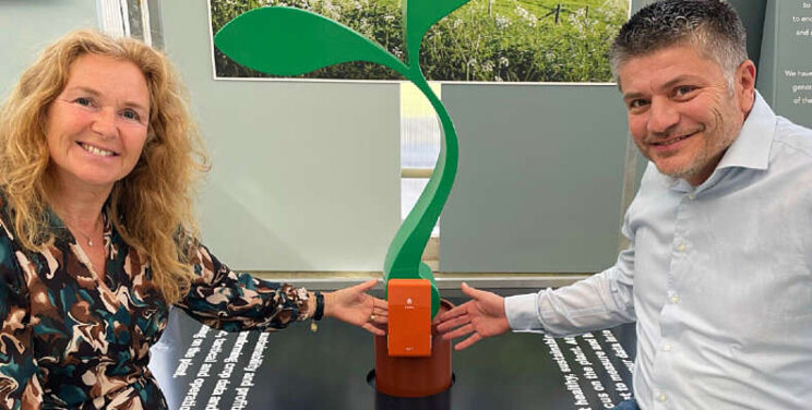 SenseNL blijft langer partner van Tomatoworld SenseNL blijft langer partner van Tomatoworld