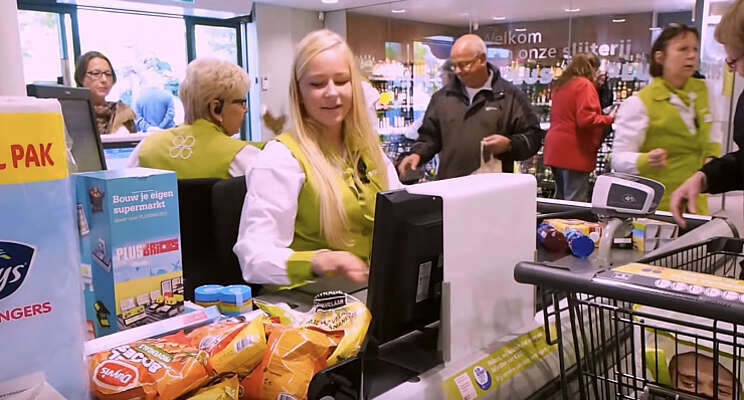 Voedingsmiddelen ruim 11% in prijs gestegen Voedingsmiddelen ruim 11% in prijs gestegen