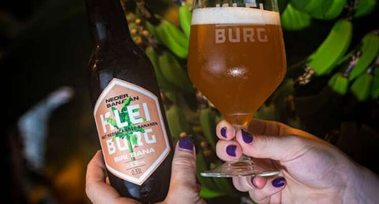 Eerste biertje van Nederlandse bananen Eerste biertje van Nederlandse bananen