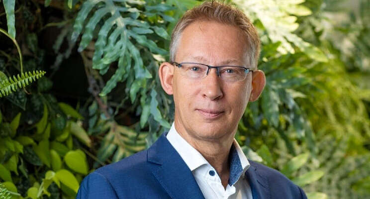 'Klant steeds meer centraal' 'Klant steeds meer centraal'